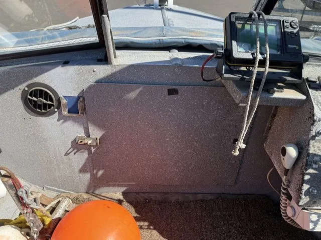 Slide: The Image of Alumaweld Inboard Jet 18' 1977 - 17