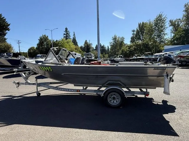 Slide: The Image of Alumaweld Inboard Jet 18' 1977 - 5