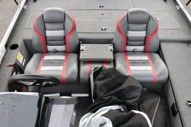 Slide: The Image of Ranger Boats 178C 2020 - 14