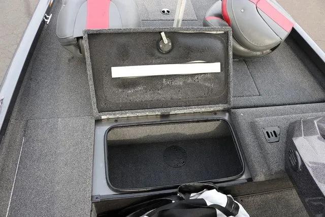 Slide: The Image of Ranger Boats 178C 2020 - 15