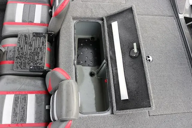 Slide: The Image of Ranger Boats 178C 2020 - 19