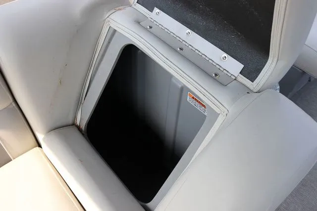 Slide: The Image of SunChaser Vista Fish 20' Pontoon 2021 - 21