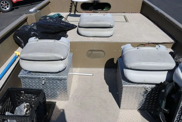 Slide: The Image of Smoker Craft Sportsman 1866 2022 - 10