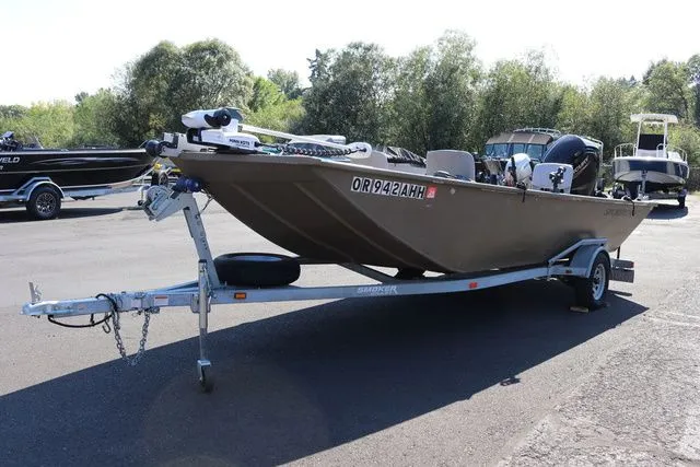 Slide: The Image of Smoker Craft Sportsman 1866 2022 - 16