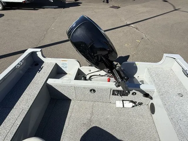 Slide: The Image of Smoker Craft Freedom 16' 2022 - 6