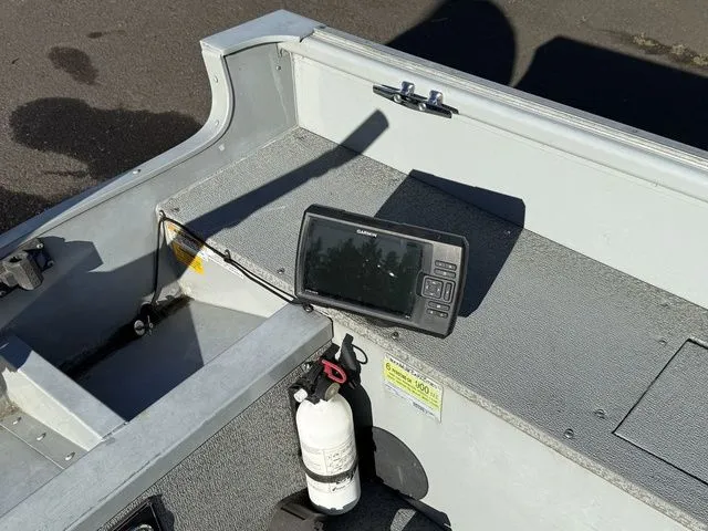 Slide: The Image of Smoker Craft Freedom 16' 2015 - 10