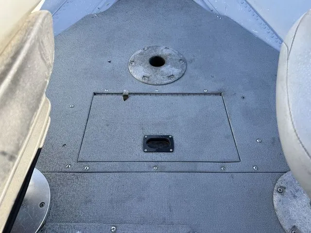 Slide: The Image of Smoker Craft Freedom 16' 2015 - 15