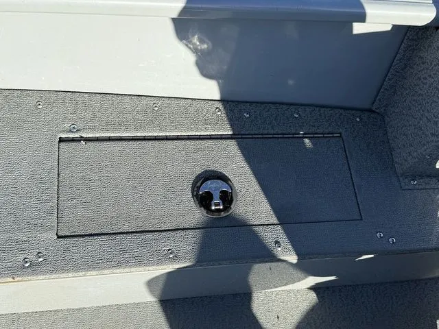 Slide: The Image of Smoker Craft Freedom 16' 2015 - 17