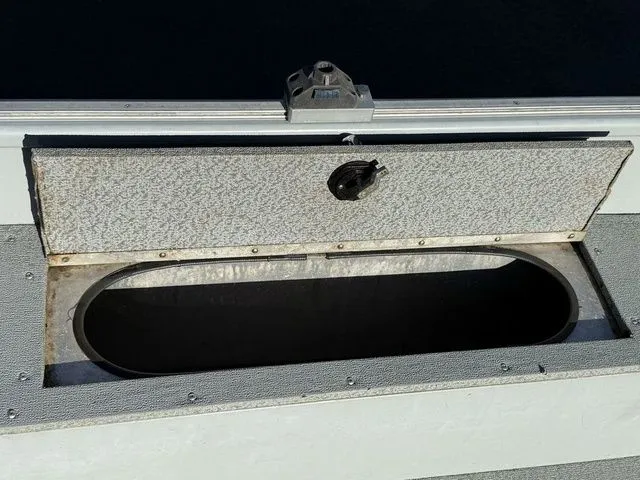 Slide: The Image of Smoker Craft Freedom 16' 2015 - 22