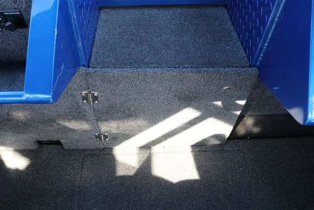 Slide: The Image of Duckworth 20' 1991 - 28