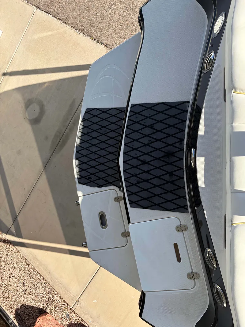 Slide: The Image of Rinker MTX 2010 - 4