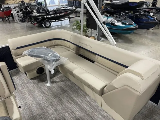 Slide: The Image of Bennington S L-Bench 20 SL 2026 - 16