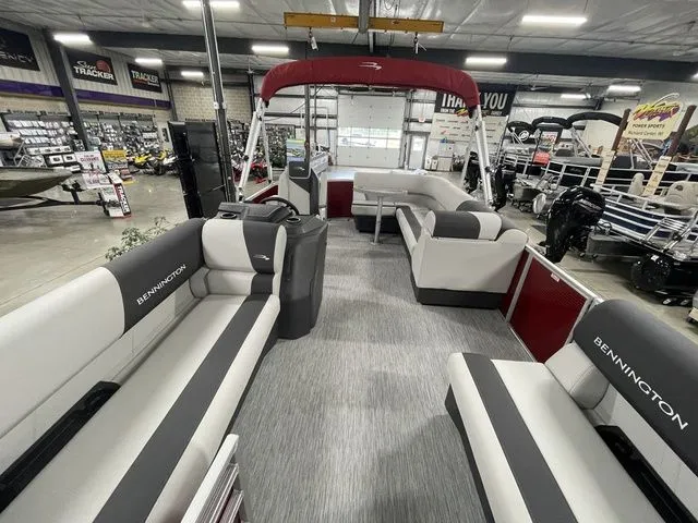 Slide: The Image of Bennington S L-Bench 20 SL 2026 - 10