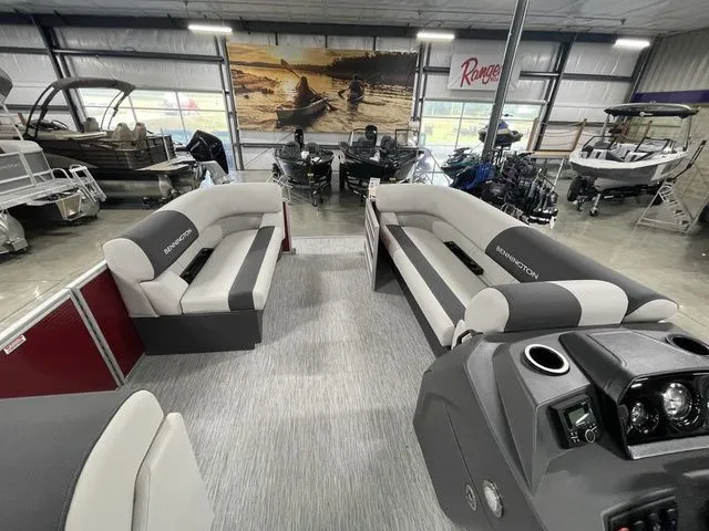 Slide: The Image of Bennington S L-Bench 20 SL 2026 - 12