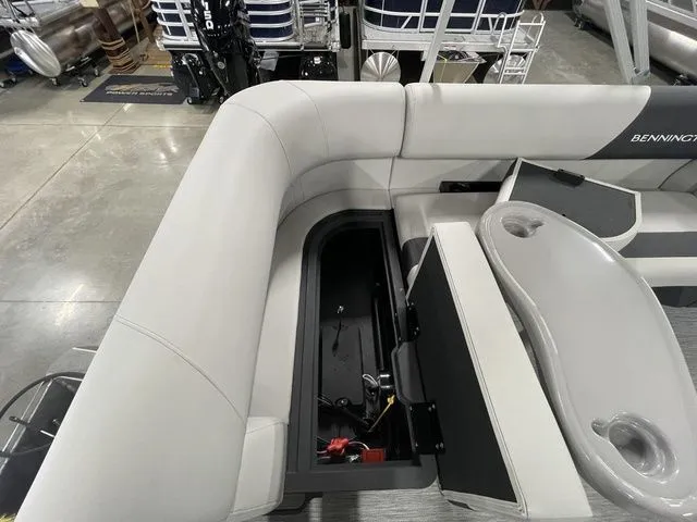 Slide: The Image of Bennington S L-Bench 20 SL 2026 - 19