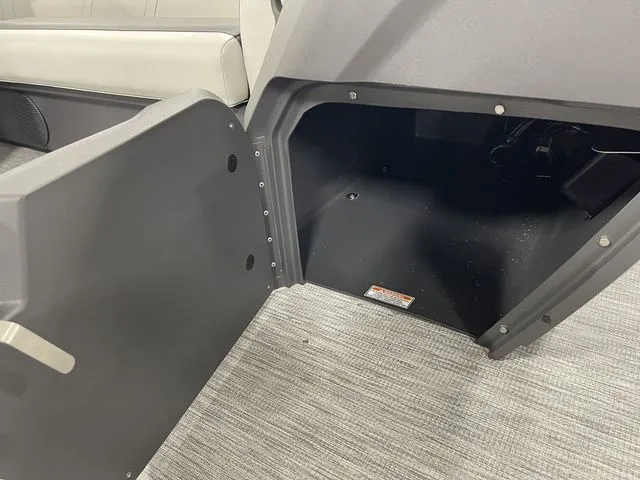 Slide: The Image of Bennington S L-Bench 20 SL 2026 - 25