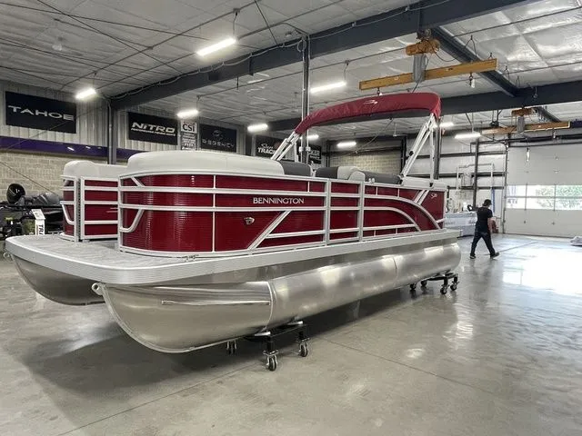 Slide: The Image of Bennington S L-Bench 20 SL 2026 - 3