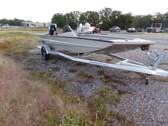 Slide: The Image of Excel Stalker 1860 SC 2022 - 6