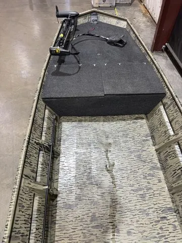 Slide: The Image of SeaArk 1648 MV W/Tohatsu 25 2021 - 6