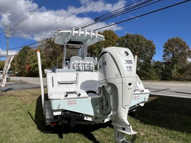 Slide: The Image of Sportsman Heritage 231 Center Console 2026 - 14