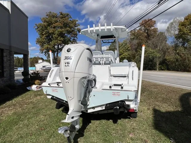 Slide: The Image of Sportsman Heritage 231 Center Console 2026 - 15