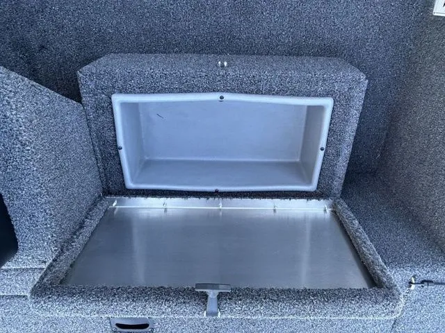 Slide: The Image of Lowe Skorpion 16 2026 - 16