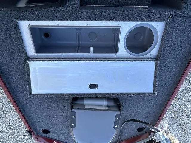 Slide: The Image of Lowe Skorpion 16 2026 - 17