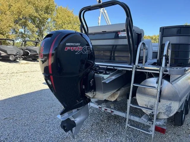 Slide: The Image of Crest Classic LX 220 L 2022 - 5