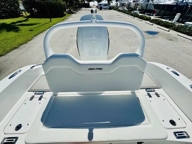 Slide: The Image of Sea Pro 225FLX Sandbar 2026 - 5