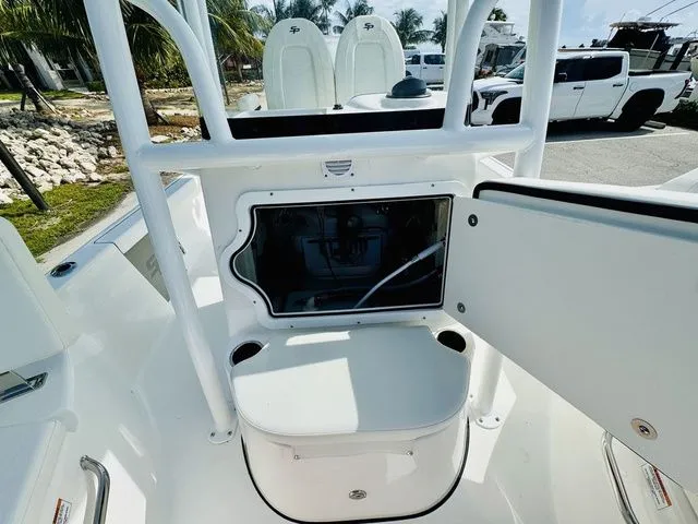 Slide: The Image of Sea Pro 210 DLX 2026 - 15