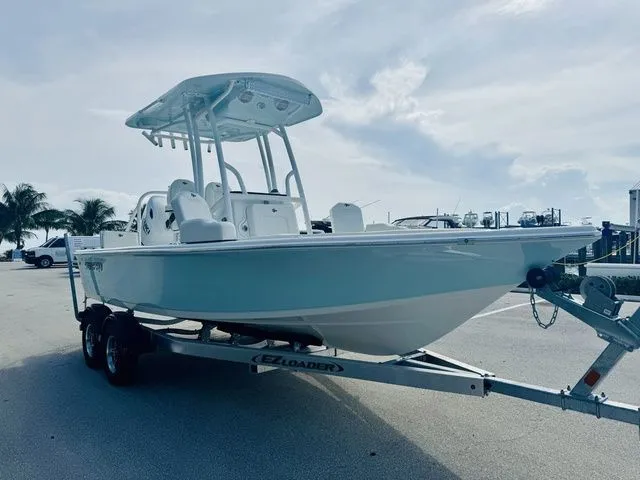 Slide: The Image of Sea Pro 210 DLX 2026 - 20