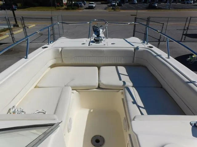 Slide: The Image of World Cat 250DC 2006 - 10