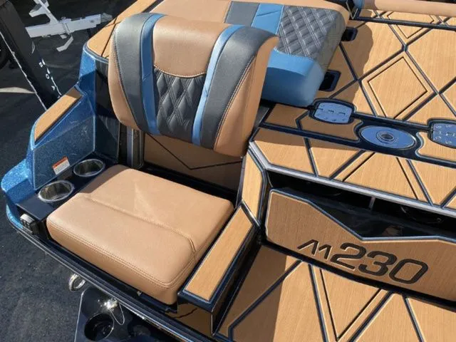 Slide: The Image of Malibu M230 2025 - 17