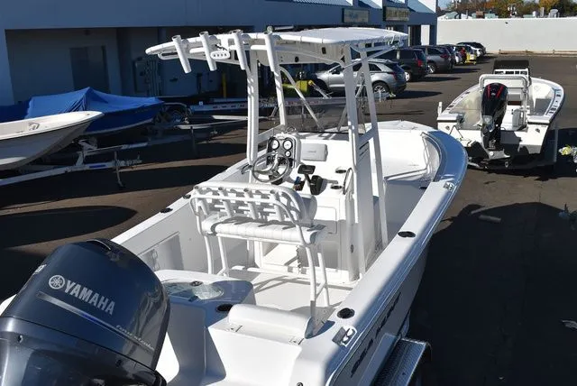 Slide: The Image of Sea Hunt Triton 210 2014 - 10