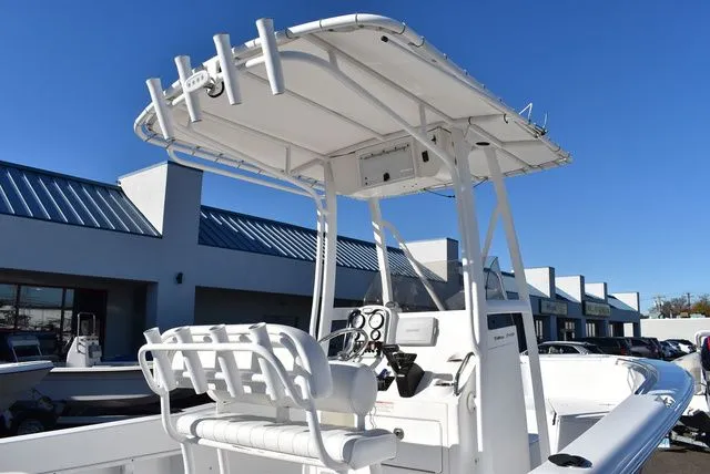 Slide: The Image of Sea Hunt Triton 210 2014 - 11