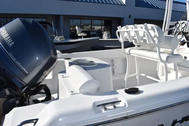 Slide: The Image of Sea Hunt Triton 210 2014 - 12