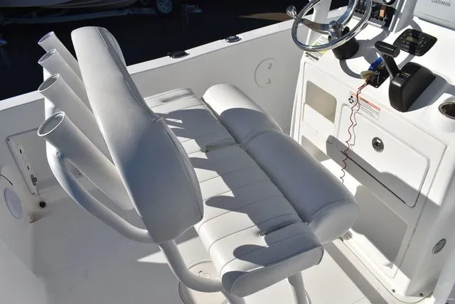 Slide: The Image of Sea Hunt Triton 210 2014 - 17