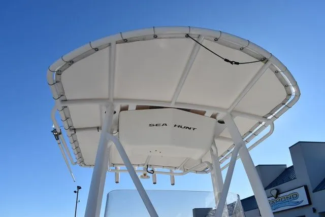 Slide: The Image of Sea Hunt Triton 210 2014 - 28