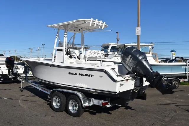 Slide: The Image of Sea Hunt Triton 210 2014 - 3