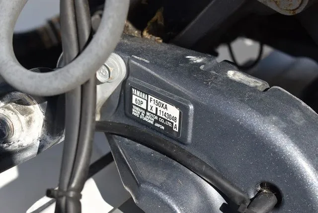 Slide: The Image of Sea Hunt Triton 210 2014 - 35