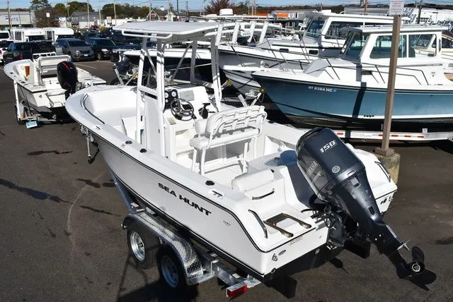 Slide: The Image of Sea Hunt Triton 210 2014 - 9