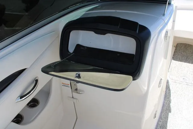 Slide: The Image of Chaparral 287 Sport Boat 2014 - 16