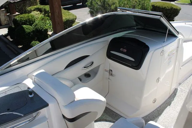 Slide: The Image of Chaparral 287 Sport Boat 2014 - 8