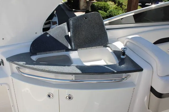 Slide: The Image of Chaparral 287 Sport Boat 2014 - 9