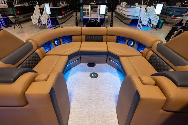 Slide: The Image of South Bay 523RS 3.0 2026 - 10