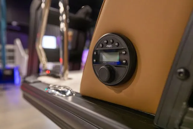 Slide: The Image of South Bay 523RS 3.0 2026 - 7