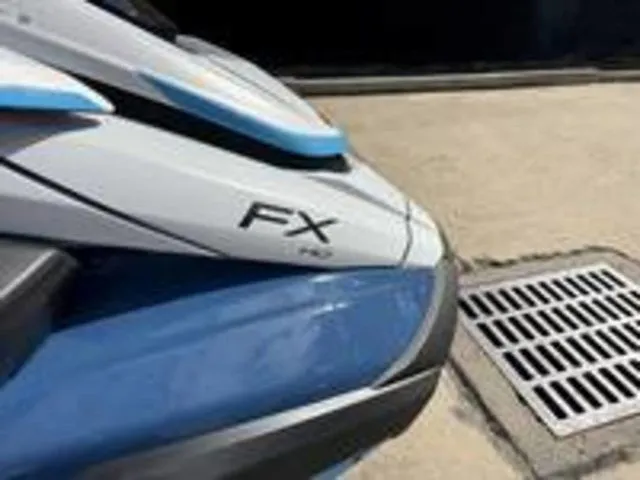 Slide: The Image of Yamaha FX Cruiser HO 2026 - 10