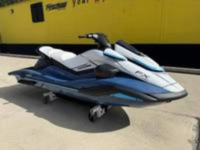 Slide: The Image of Yamaha FX Cruiser HO 2026 - 3