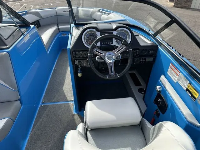 Slide: The Image of Moomba Mojo 2017 - 13