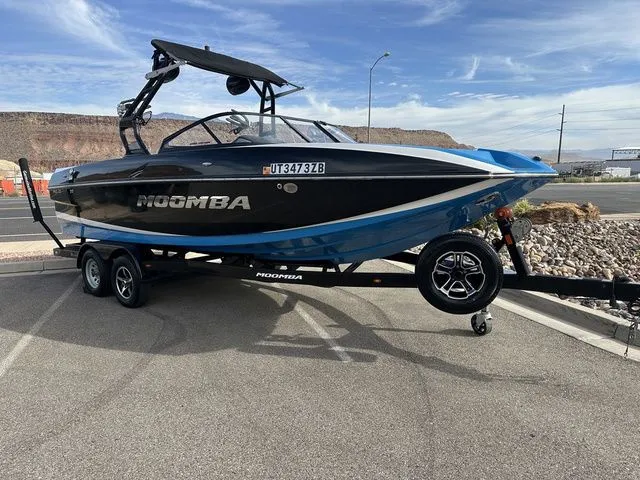 Slide: The Image of Moomba Mojo 2017 - 3